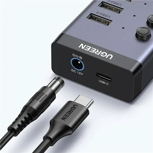 UGREEN 7 in 1 USB 3.0 Hub-Grey