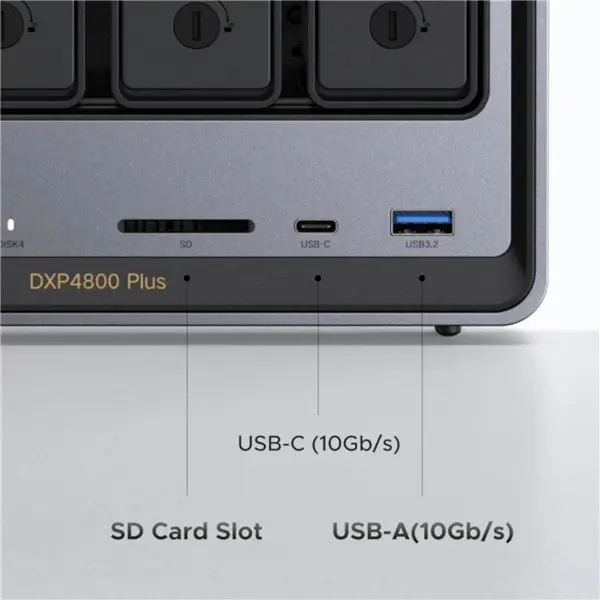 DX4800PLUS-35261-WR-03 UGREEN NASync DXP4800 Plus 4-Bay NAS
