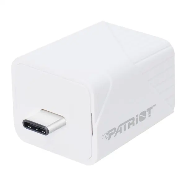 PI128GCUW30C Patriot-iLuxe-Cube-128GB-Type-C-Smart-Backup-Solution-–-White wr 01a Patriot iLuxe Cube 128GB Type-C Smart Backup Solution - White