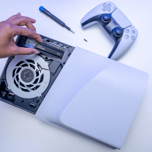 Crucial P510 2TB M.2 Gen5 with Heatsink NVMe 3D NAND SSD