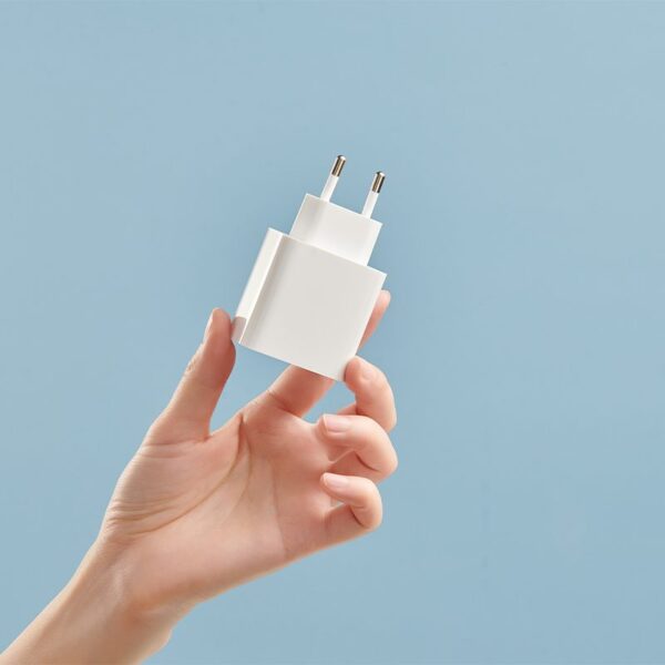 BHR4996GL ls 2 Xiaomi 33W Wall Charger