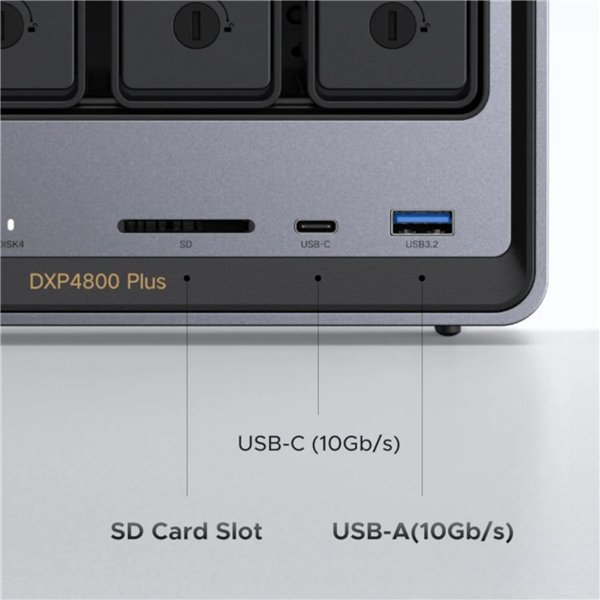 DX4800PLUS-35261-WR-03 UGREEN NASync DXP4800 Plus 4-Bay NAS