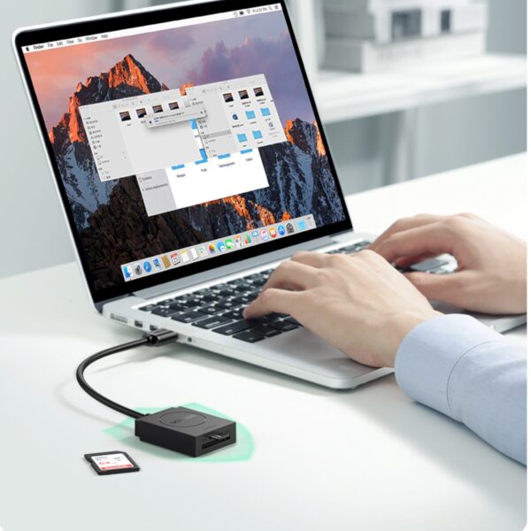 Cr127-2050-wr-05 UGREEN USB 3.0 Dual Slot Card Reader for SD/TF Cards – 5Gbps Data Transfer