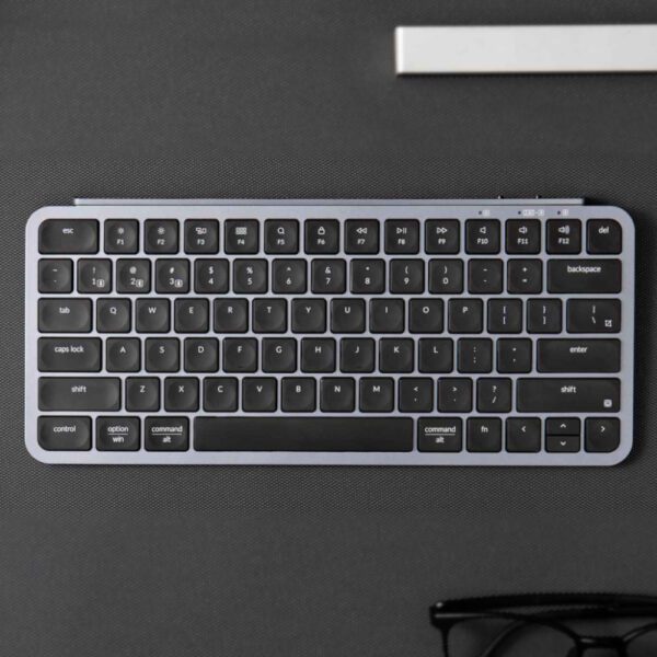 B1P-K1 wr 06a Keychron B1 Pro Ultra-Slim 75% Wireless Keyboard - Space Grey