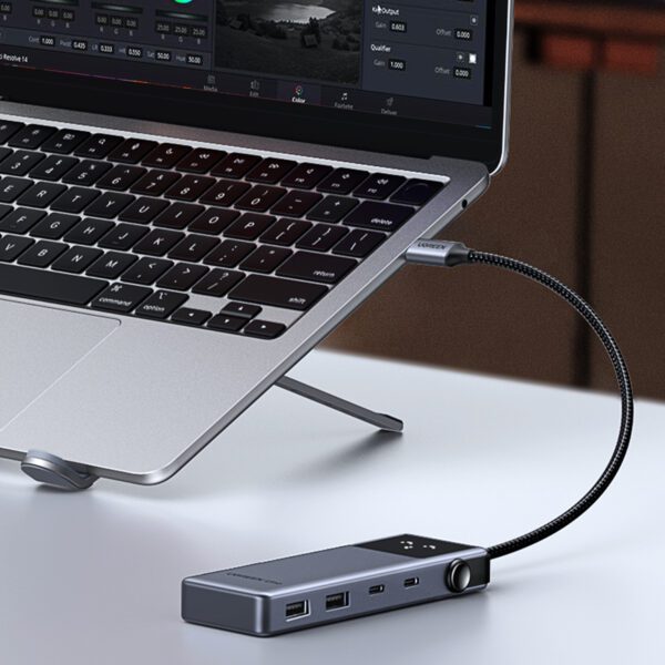 CM888-35998-AE-750 ls UGREEN 6-in-1 Type-C Hub with 4K HDMI, 100W PD and 10Gbps USB Ports – Grey