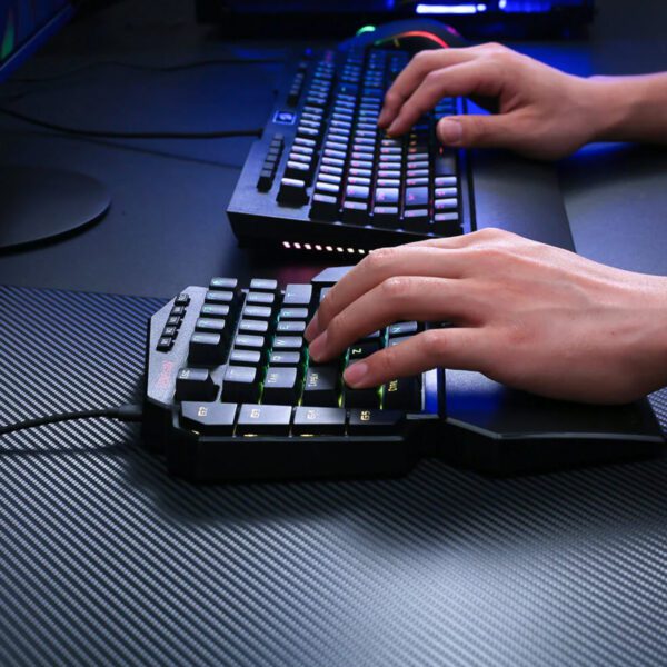 RD-K585RGB-PRO-B Redragon-K585-DITI-ELITE-PRO-RGB-40-Wireless-Mechanical-Gaming-Keyboard-Blue-Switches wr 05a Redragon K585 DITI ELITE PRO RGB 40% Wireless Mechanical Gaming Keyboard - Blue Switches